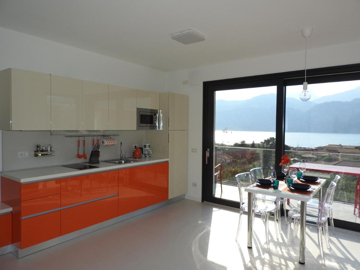 Blue Sky Garda - Sunset Apartment มัลเชซิเน ภายนอก รูปภาพ