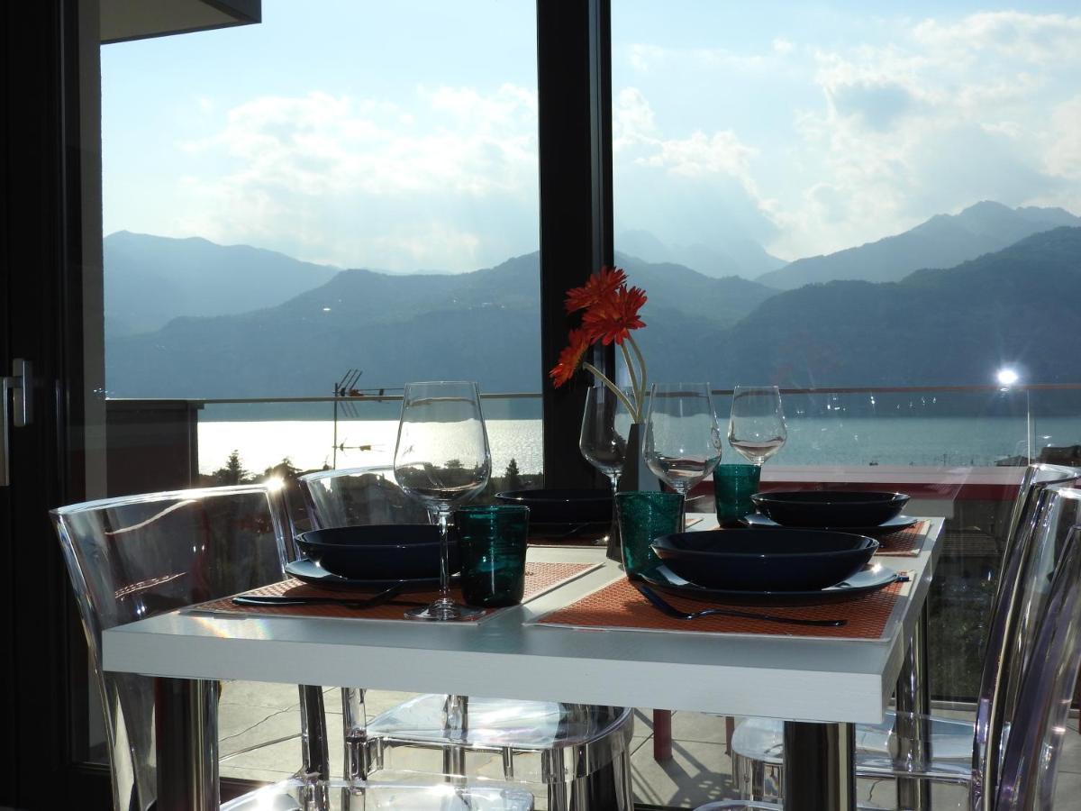 Blue Sky Garda - Sunset Apartment มัลเชซิเน ภายนอก รูปภาพ