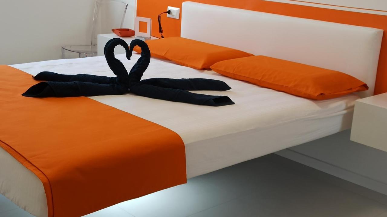 Blue Sky Garda - Sunset Apartment มัลเชซิเน ภายนอก รูปภาพ