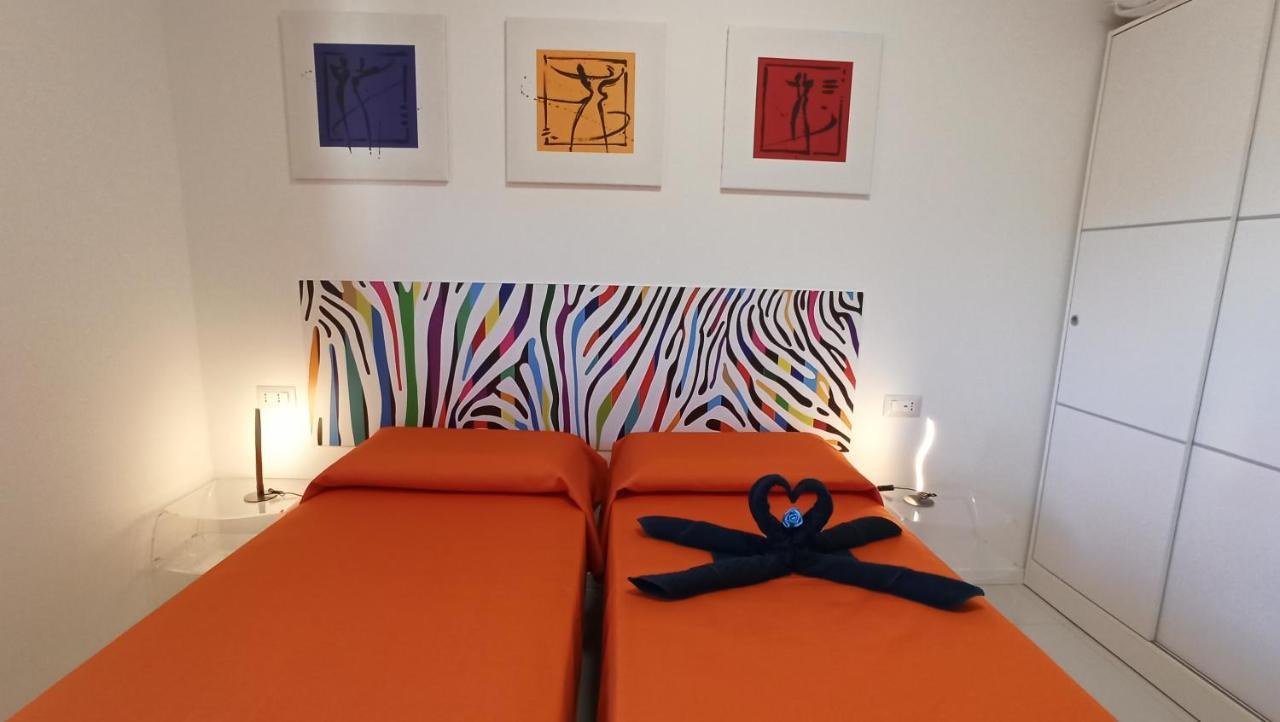 Blue Sky Garda - Sunset Apartment มัลเชซิเน ภายนอก รูปภาพ